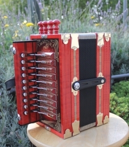 Clarence ‘Junior’ Martin Melodeon in C