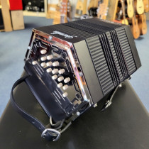 Stagi G/D 30 Key Anglo Concertina, Metal Ends, Plastic Buttons, Nice Condition complete with gig bag