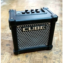 Roland Micro Cube Gx - portable modelling guitar amplifier