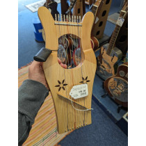 EMS Mini Kinnor 10 String Lyre in Beech by Early Music Shop. Excellent Condition