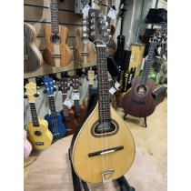 Hathway mandolin. Spruce top, 'D' soundhole, banded. Handmade in London, New. 