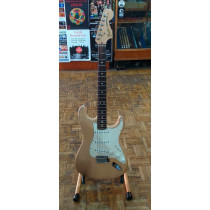 Fender 'Highway One' Stratocaster Electric Guitar, Made in USA 2008 - Honey Blonde, Rosewood Fingerboard, N