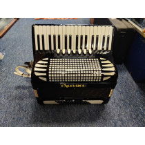 Excelsior 72 Bass 3 Voice Piano Accordion, handmade in Italy, 7 treble couplers 34 key treble, tremolo tune