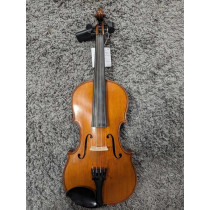 French Violin Circa 1920s. Recently Serviced. 2pc back. In Old Wooden Case w/ Bow